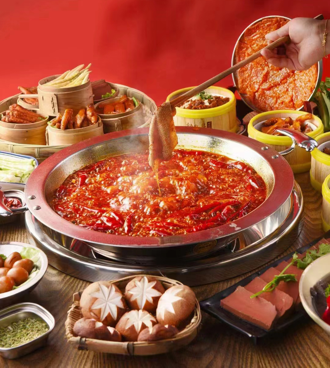 火鍋底料廠家-成都重慶火鍋底料產(chǎn)品批發(fā)，火鍋品類新發(fā)展在哪里(圖3)
